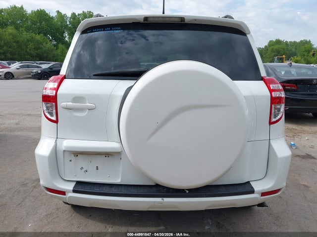 44991847 :رقم المزاد ، JTMBF4DV7C5053970 vin ، 2012 Toyota Rav4 مزاد بيع