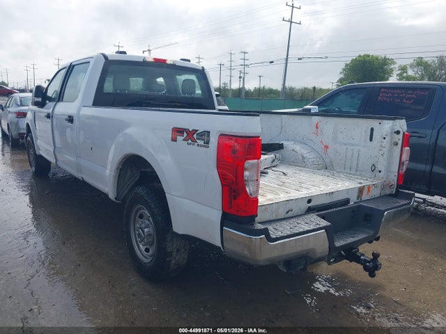 44991871 :رقم المزاد ، 1FT8W3A63NEG40008 vin ، 2022 Ford F-350 Xl مزاد بيع