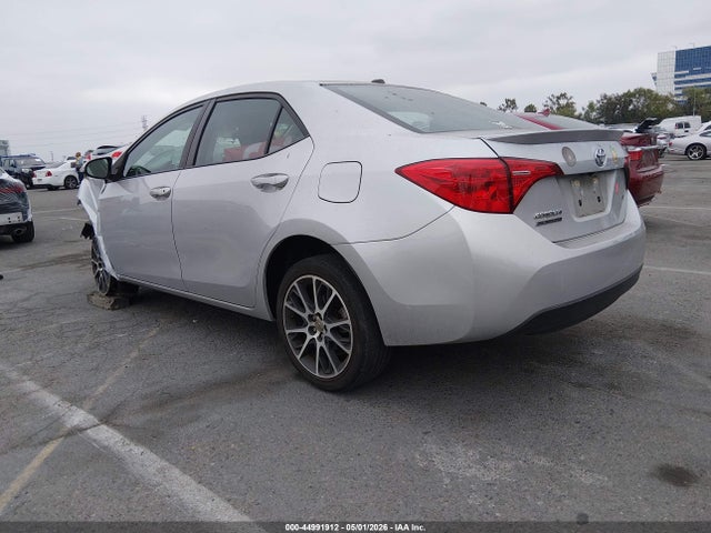 Toyota Corolla Se Special Edition 2017 5YFBURHE8HP602762 Image 3