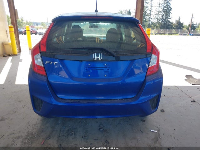 Honda FIT LX 2017 3HGGK5H53HM704435 Image 16