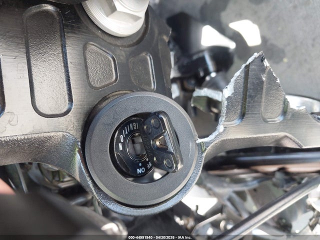 Yamaha Yzfr7 2025 JYARM38Y5SA004139 Image 11