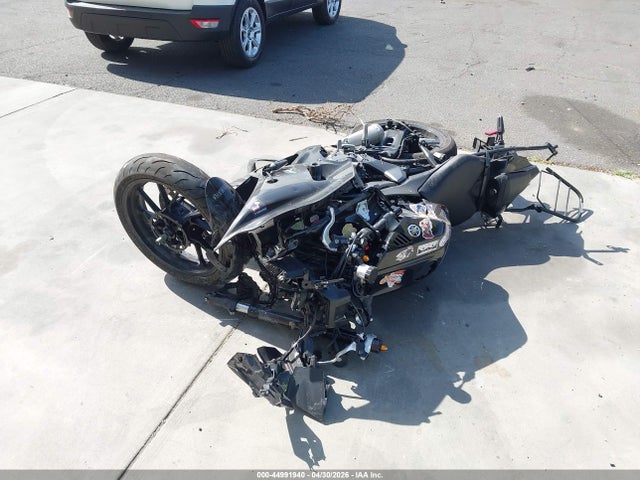 Yamaha Yzfr7 2025 JYARM38Y5SA004139 Image 2