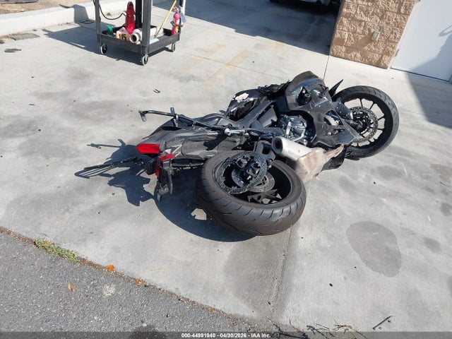 Yamaha Yzfr7 2025 JYARM38Y5SA004139 Image 4