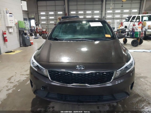 Продаж на аукціоні авто 2018 Kia Forte Lx, vin: 3KPFL4A75JE202166, номер лоту: 44991944