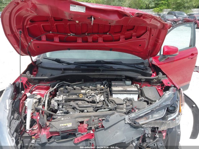 44991945 :رقم المزاد ، 7MUCAAAG9NV005963 vin ، 2022 Toyota Corolla Cross Le مزاد بيع