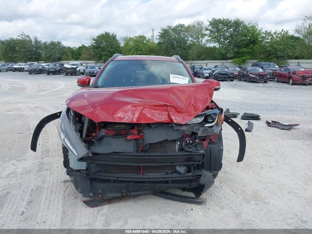 44991945 :رقم المزاد ، 7MUCAAAG9NV005963 vin ، 2022 Toyota Corolla Cross Le مزاد بيع