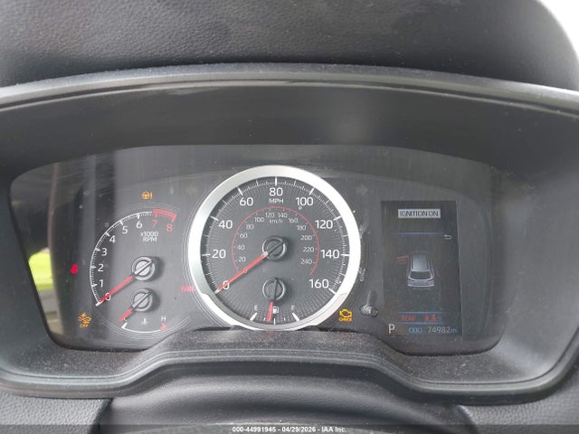 44991945 :رقم المزاد ، 7MUCAAAG9NV005963 vin ، 2022 Toyota Corolla Cross Le مزاد بيع