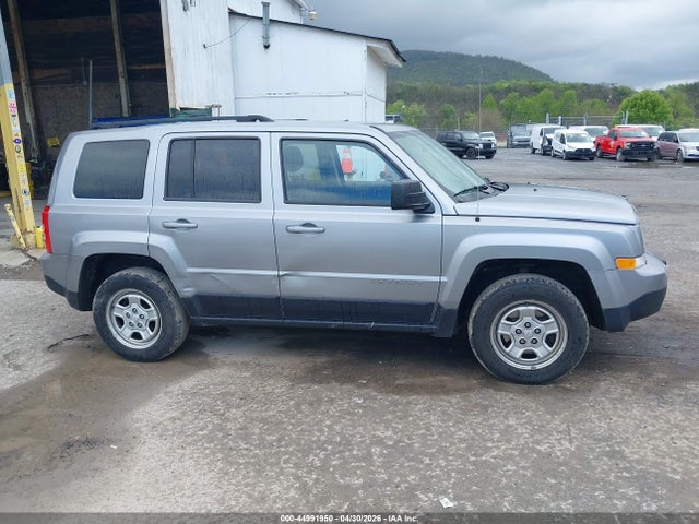 Aukcja sprzedaży 2015 Jeep Patriot Sport, vin: 1C4NJRBBXFD304475, numer aukcji: 44991950