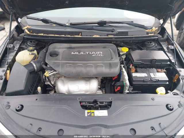 Продаж на аукціоні авто 2015 Chrysler 200 Limited, vin: 1C3CCCAB1FN564052, номер лоту: 44991952