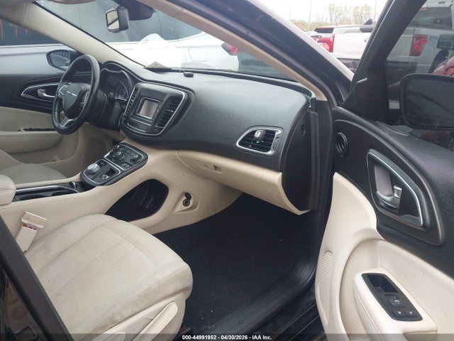 Продаж на аукціоні авто 2015 Chrysler 200 Limited, vin: 1C3CCCAB1FN564052, номер лоту: 44991952