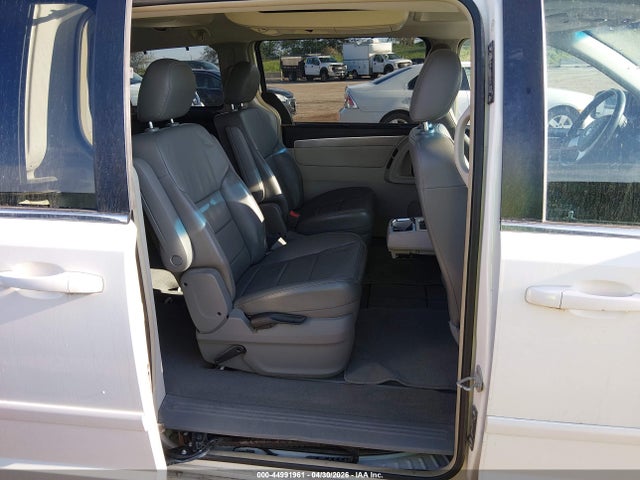 44991961 :رقم المزاد ، 2V8HW54X89R553900 vin ، 2009 Volkswagen Routan Sel مزاد بيع