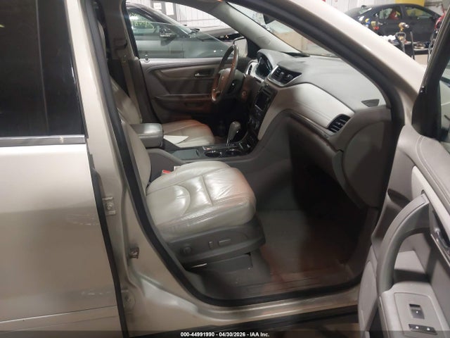 2014 Chevrolet Traverse 2lt მანქანა იყიდება აუქციონზე, vin: 1GNKVHKD9EJ264870, აუქციონის ნომერი: 44991990