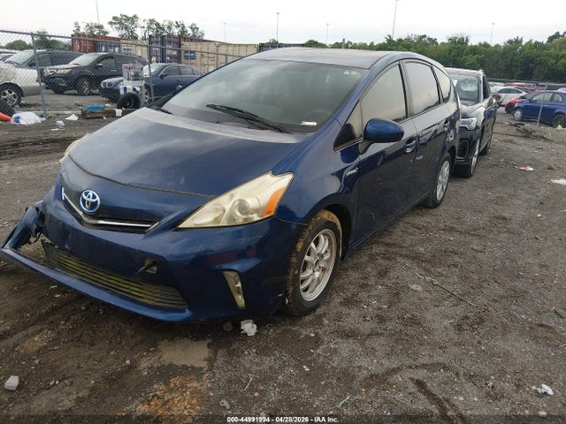 44991994 :رقم المزاد ، JTDZN3EU3D3260225 vin ، 2013 Toyota Prius V Two مزاد بيع