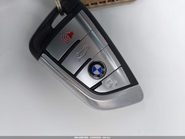 44991996 :رقم المزاد ، WBAJA5C55JG898073 vin ، 2018 Bmw 530i مزاد بيع