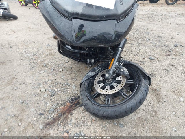 Harley-Davidson FLTRK 2023 1HD1KZF1XPB638580 Image 15