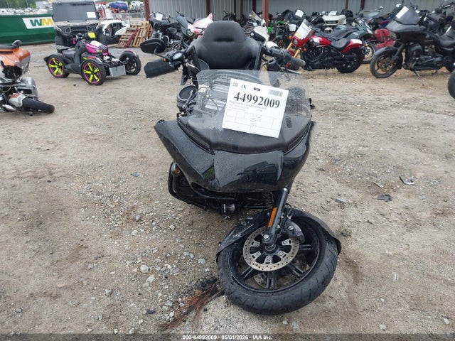 Harley-Davidson FLTRK 2023 1HD1KZF1XPB638580 Image 5