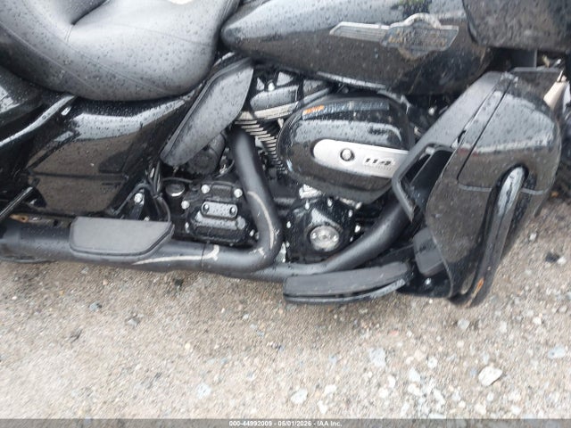 Harley-Davidson FLTRK 2023 1HD1KZF1XPB638580 Image 8