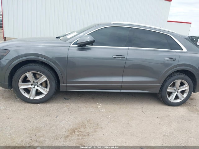 44992012 :رقم المزاد ، WA1AVAF15KD017328 vin ، 2019 Audi Q8 55 Premium مزاد بيع
