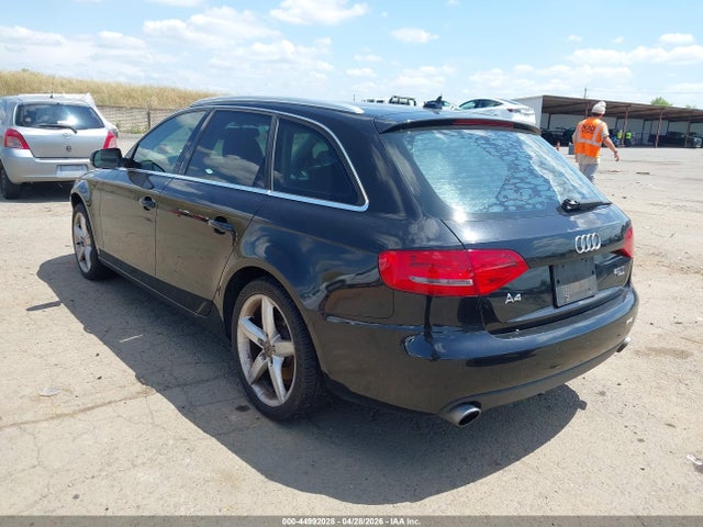 44992028 :رقم المزاد ، WAUWFAFL4AA158351 vin ، 2010 Audi A4 2.0t Premium مزاد بيع