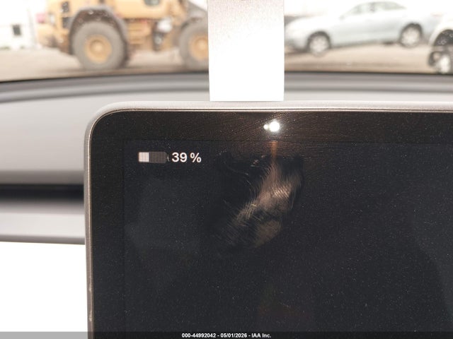 Продаж на аукціоні авто 2023 Tesla Model Y Awd/long Range Dual Motor All-wheel Drive, vin: 7SAYGDEE8PF874721, номер лоту: 44992042