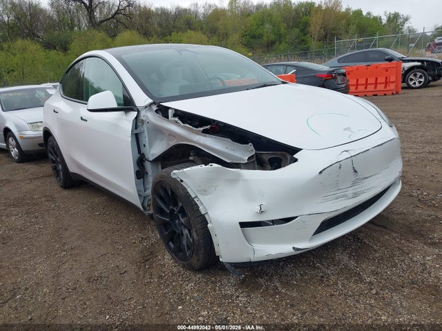 Продаж на аукціоні авто 2023 Tesla Model Y Awd/long Range Dual Motor All-wheel Drive, vin: 7SAYGDEE8PF874721, номер лоту: 44992042