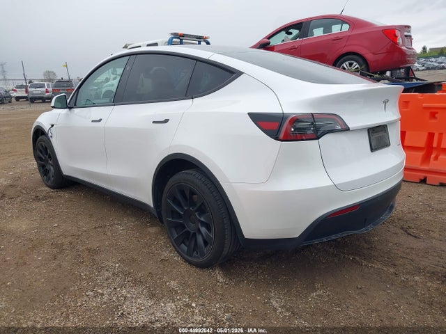 Продаж на аукціоні авто 2023 Tesla Model Y Awd/long Range Dual Motor All-wheel Drive, vin: 7SAYGDEE8PF874721, номер лоту: 44992042