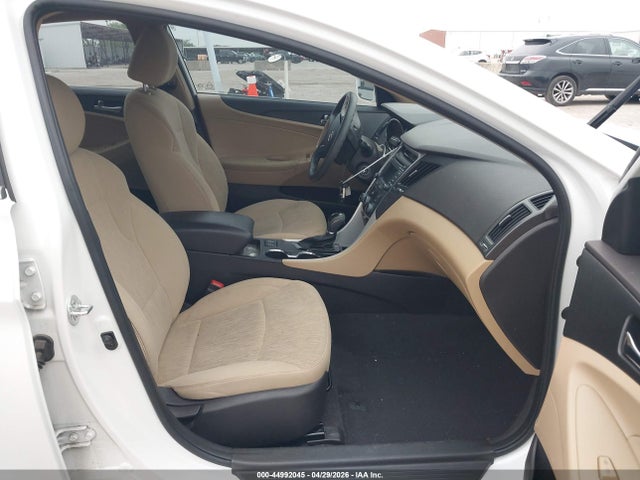 44992045 :رقم المزاد ، 5NPEB4AC8EH860402 vin ، 2014 Hyundai Sonata Gls مزاد بيع