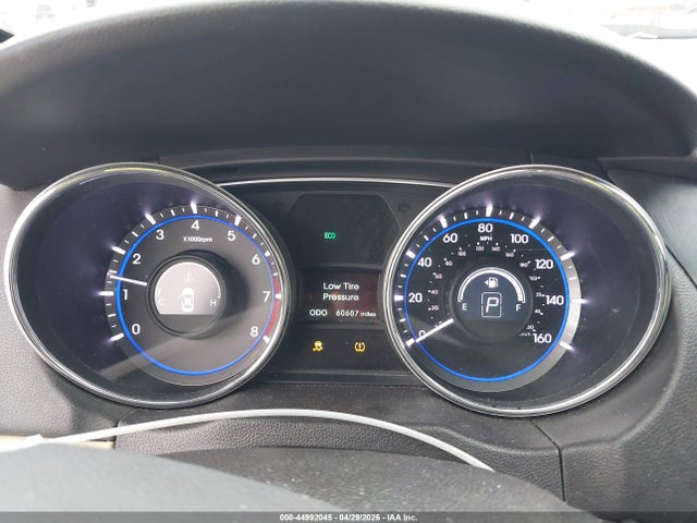 44992045 :رقم المزاد ، 5NPEB4AC8EH860402 vin ، 2014 Hyundai Sonata Gls مزاد بيع