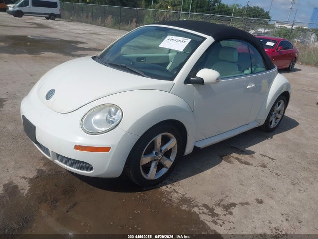 Продажа на аукционе авто 2007 Volkswagen New Beetle Triple White, vin: 3VWFG31Y17M416204, номер лота: 44992055