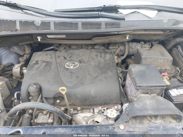 2019 Toyota Sienna Le 8 Passenger მანქანა იყიდება აუქციონზე, vin: 5TDKZ3DC2KS998656, აუქციონის ნომერი: 44992069