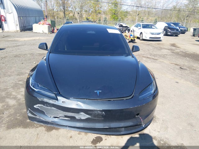44992071 :رقم المزاد ، 5YJ3E1EAXSF979598 vin ، 2025 Tesla Model 3 Long Range Rear-wheel Drive/standard Rear-wheel Drive مزاد بيع