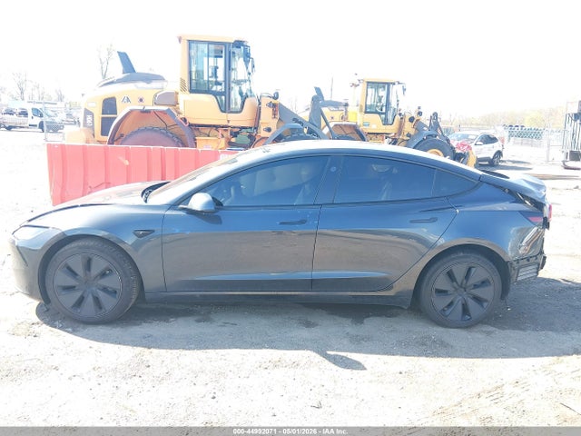44992071 :رقم المزاد ، 5YJ3E1EAXSF979598 vin ، 2025 Tesla Model 3 Long Range Rear-wheel Drive/standard Rear-wheel Drive مزاد بيع