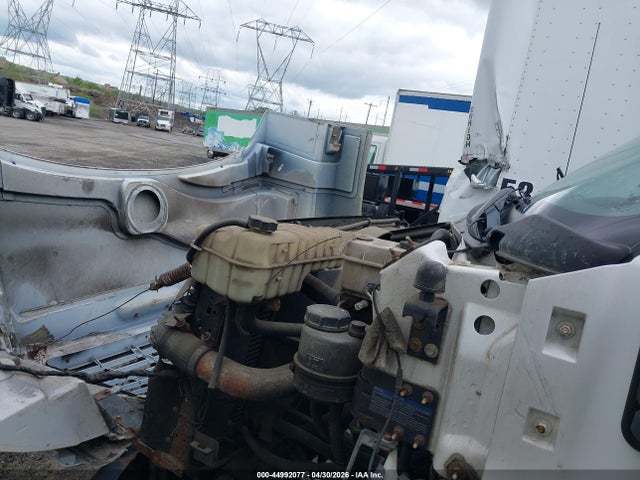 Auction sale of the 2005 Chevrolet Cc6500, vin: 1GBJ6C1C95F511390, lot number: 44992077