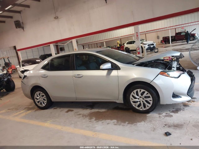 Aukcja sprzedaży 2018 Toyota Corolla Le, vin: 5YFBURHEXJP825732, numer aukcji: 44992079