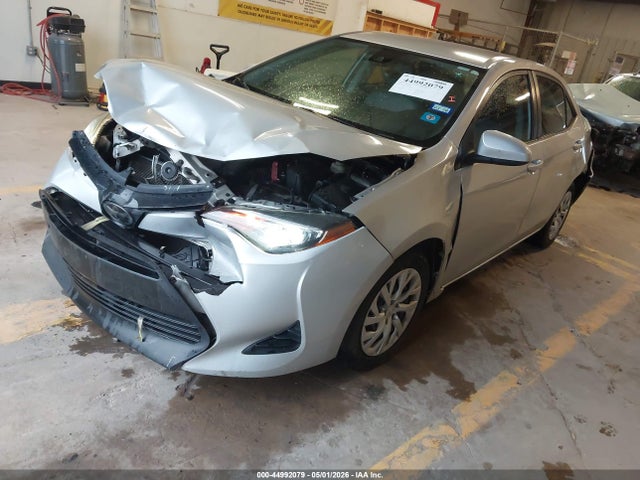 Aukcja sprzedaży 2018 Toyota Corolla Le, vin: 5YFBURHEXJP825732, numer aukcji: 44992079