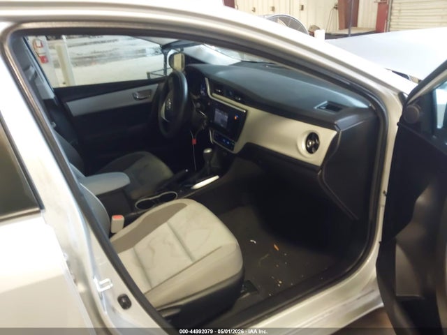 Aukcja sprzedaży 2018 Toyota Corolla Le, vin: 5YFBURHEXJP825732, numer aukcji: 44992079