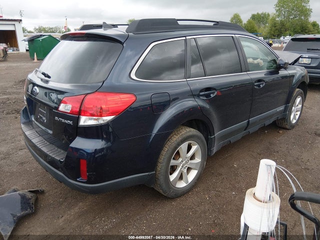2014 Subaru Outback 2.5i Limited მანქანა იყიდება აუქციონზე, vin: 4S4BRCLC0E3255027, აუქციონის ნომერი: 44992087