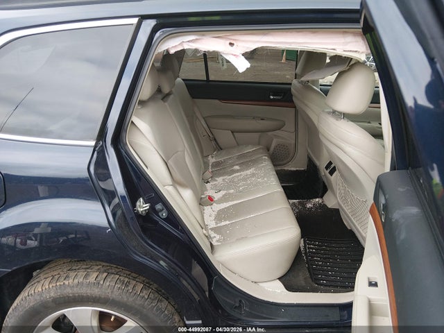 2014 Subaru Outback 2.5i Limited მანქანა იყიდება აუქციონზე, vin: 4S4BRCLC0E3255027, აუქციონის ნომერი: 44992087