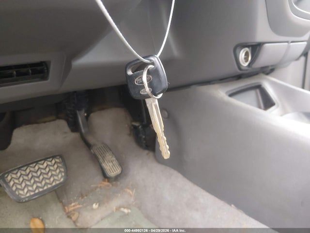 Продаж на аукціоні авто 2004 Toyota Tundra Sr5 V8, vin: 5TBET34184S461301, номер лоту: 44992126