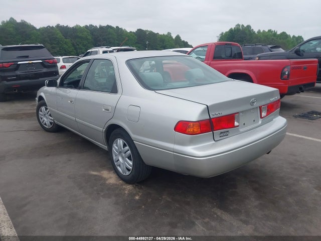 Aukcja sprzedaży 2001 Toyota Camry Ce/le/xle, vin: 4T1BG22K61U074589, numer aukcji: 44992127