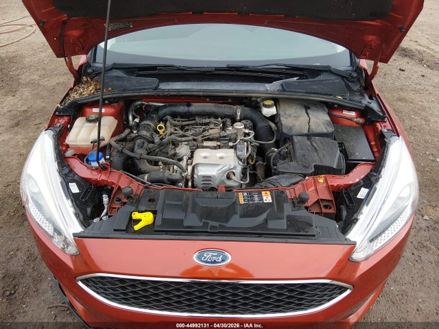 Ford FOCUS SE 2018 1FADP3FE3JL269908 Image 10