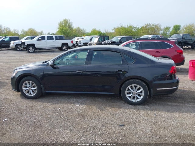 Aukcja sprzedaży 2018 Volkswagen Passat 2.0t R-line/2.0t S, vin: 1VWAA7A38JC022134, numer aukcji: 44992139