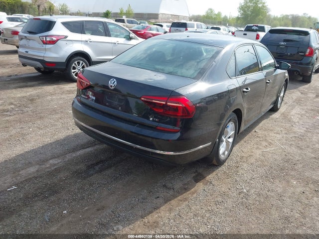 Aukcja sprzedaży 2018 Volkswagen Passat 2.0t R-line/2.0t S, vin: 1VWAA7A38JC022134, numer aukcji: 44992139