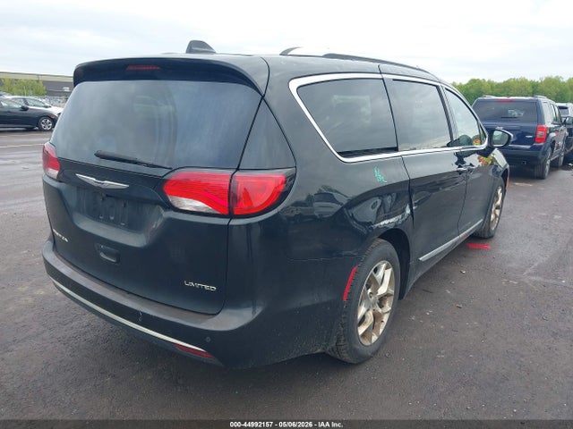 Продажа на аукционе авто 2017 Chrysler Pacifica Limited, vin: 2C4RC1GG2HR571112, номер лота: 44992157