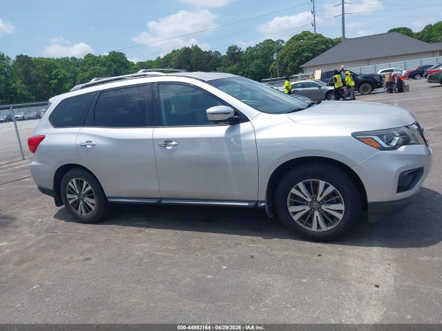 Продаж на аукціоні авто 2017 Nissan Pathfinder Sl, vin: 5N1DR2MN6HC638610, номер лоту: 44992164