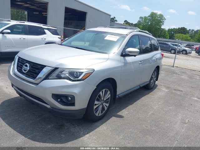 Продаж на аукціоні авто 2017 Nissan Pathfinder Sl, vin: 5N1DR2MN6HC638610, номер лоту: 44992164
