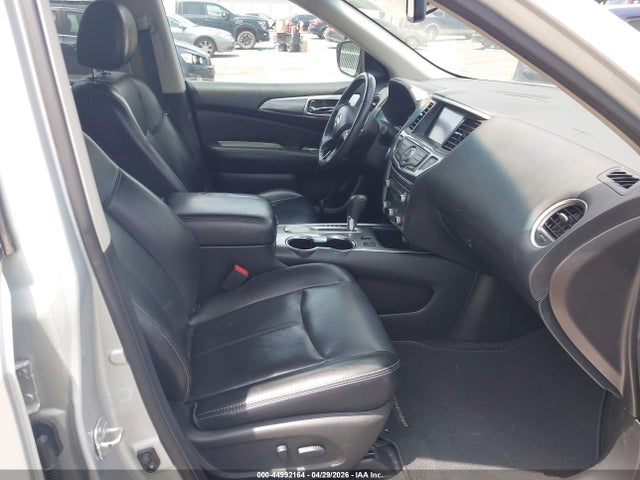 Продаж на аукціоні авто 2017 Nissan Pathfinder Sl, vin: 5N1DR2MN6HC638610, номер лоту: 44992164