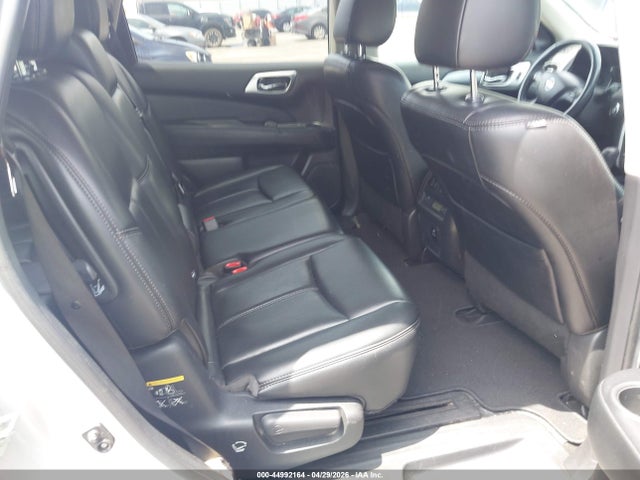 Продаж на аукціоні авто 2017 Nissan Pathfinder Sl, vin: 5N1DR2MN6HC638610, номер лоту: 44992164