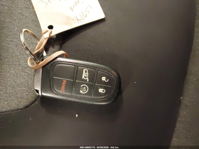 Продаж на аукціоні авто 2014 Jeep Cherokee Latitude, vin: 1C4PJMCB5EW181651, номер лоту: 44992175