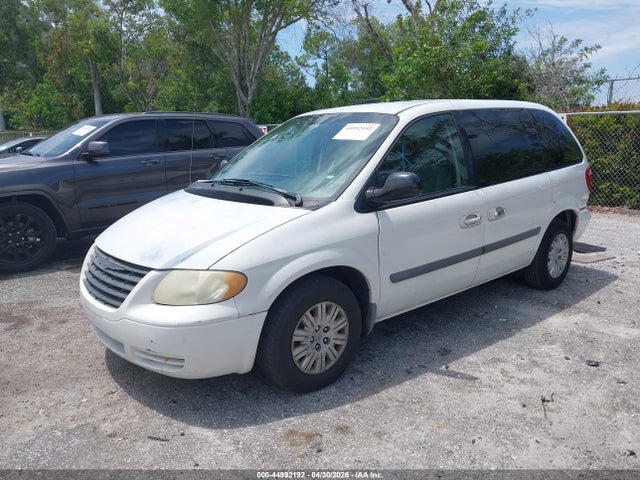 44992192 :رقم المزاد ، 1A4GP45R86B759429 vin ، 2006 Chrysler Town & Country مزاد بيع